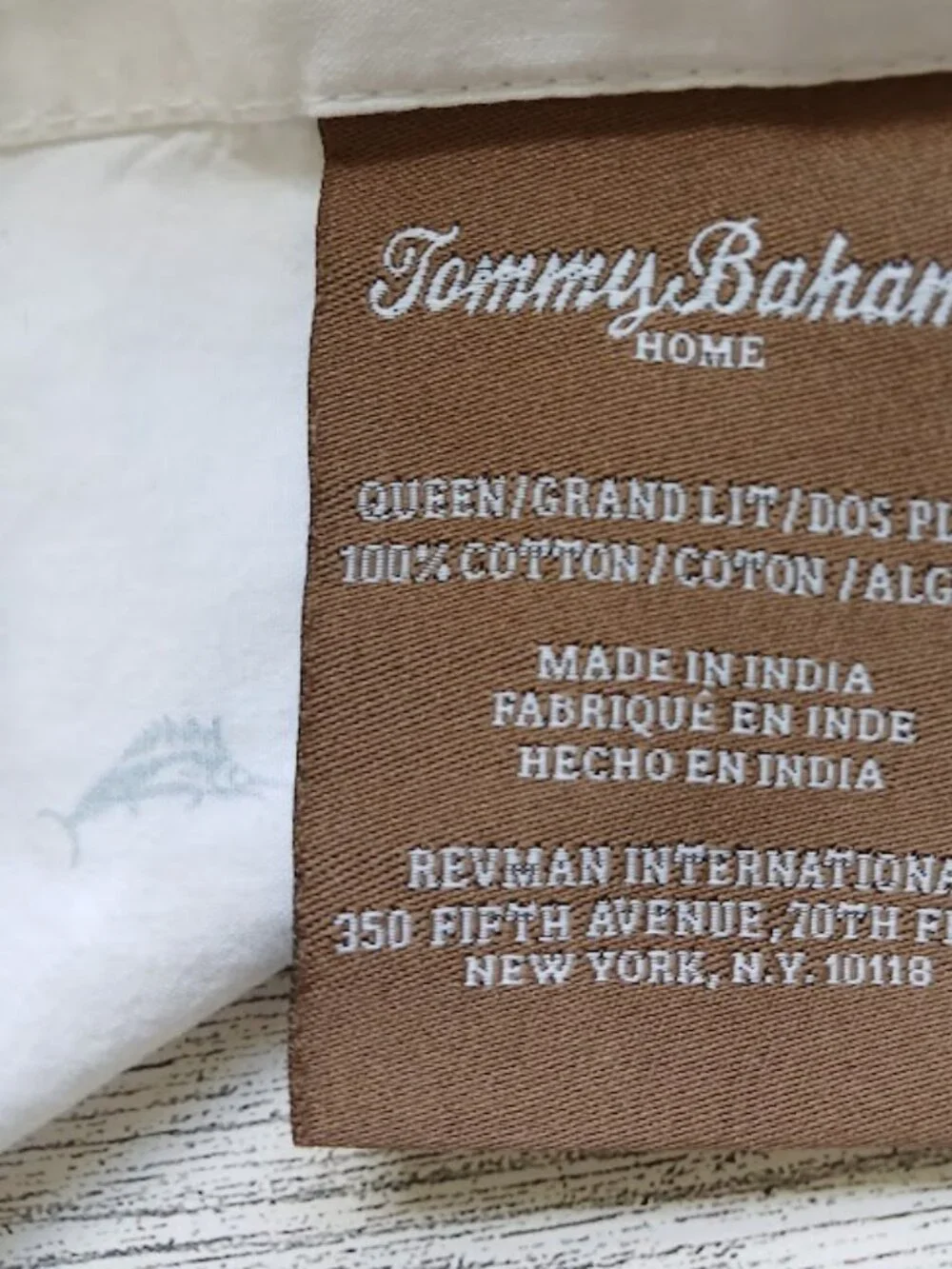 TOMMY BAHAMA Signature Sailfish Pattern QUEEN Sheet Set
